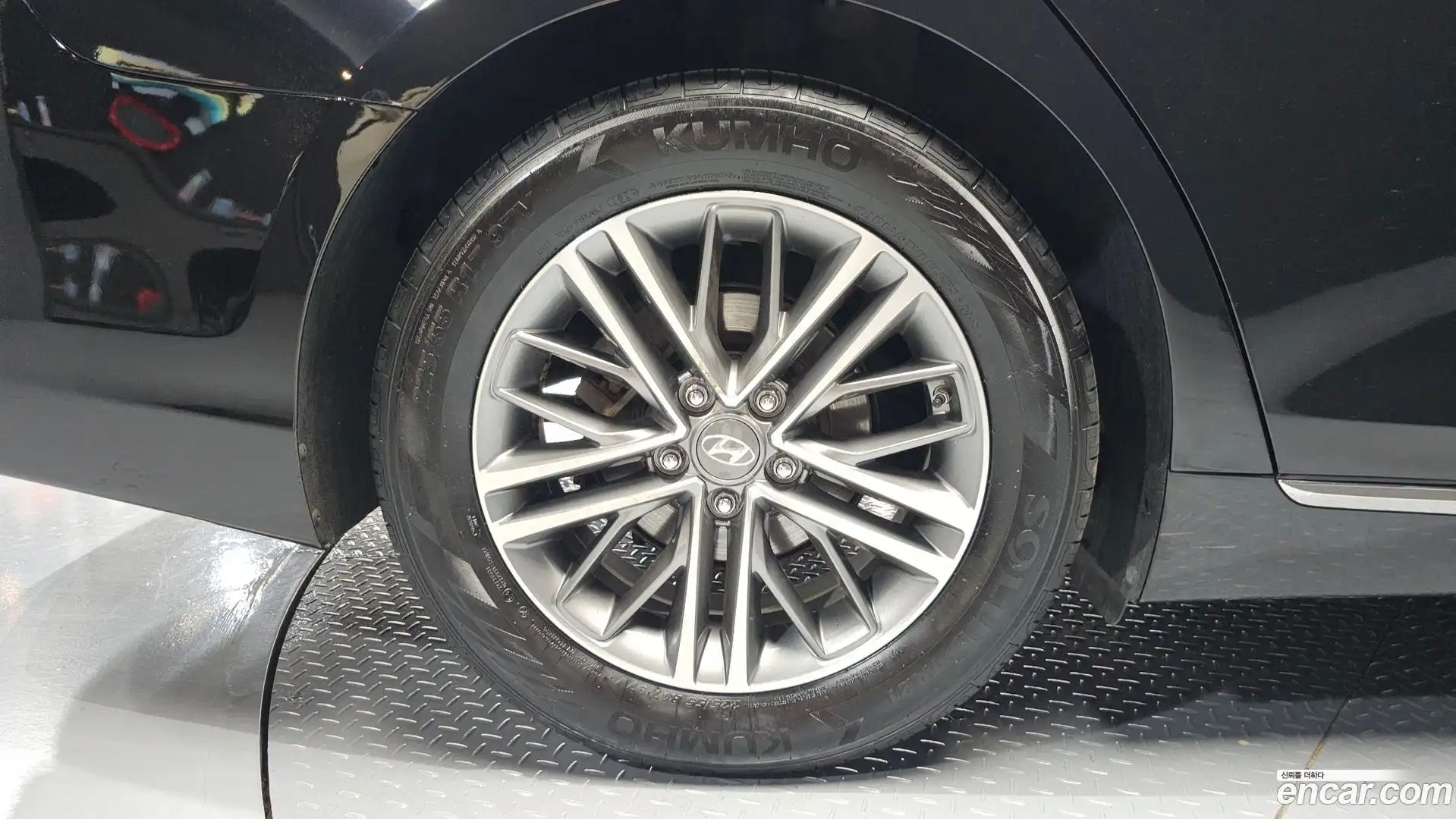 Grandeur Hyundai 2018.4-OUTER-005