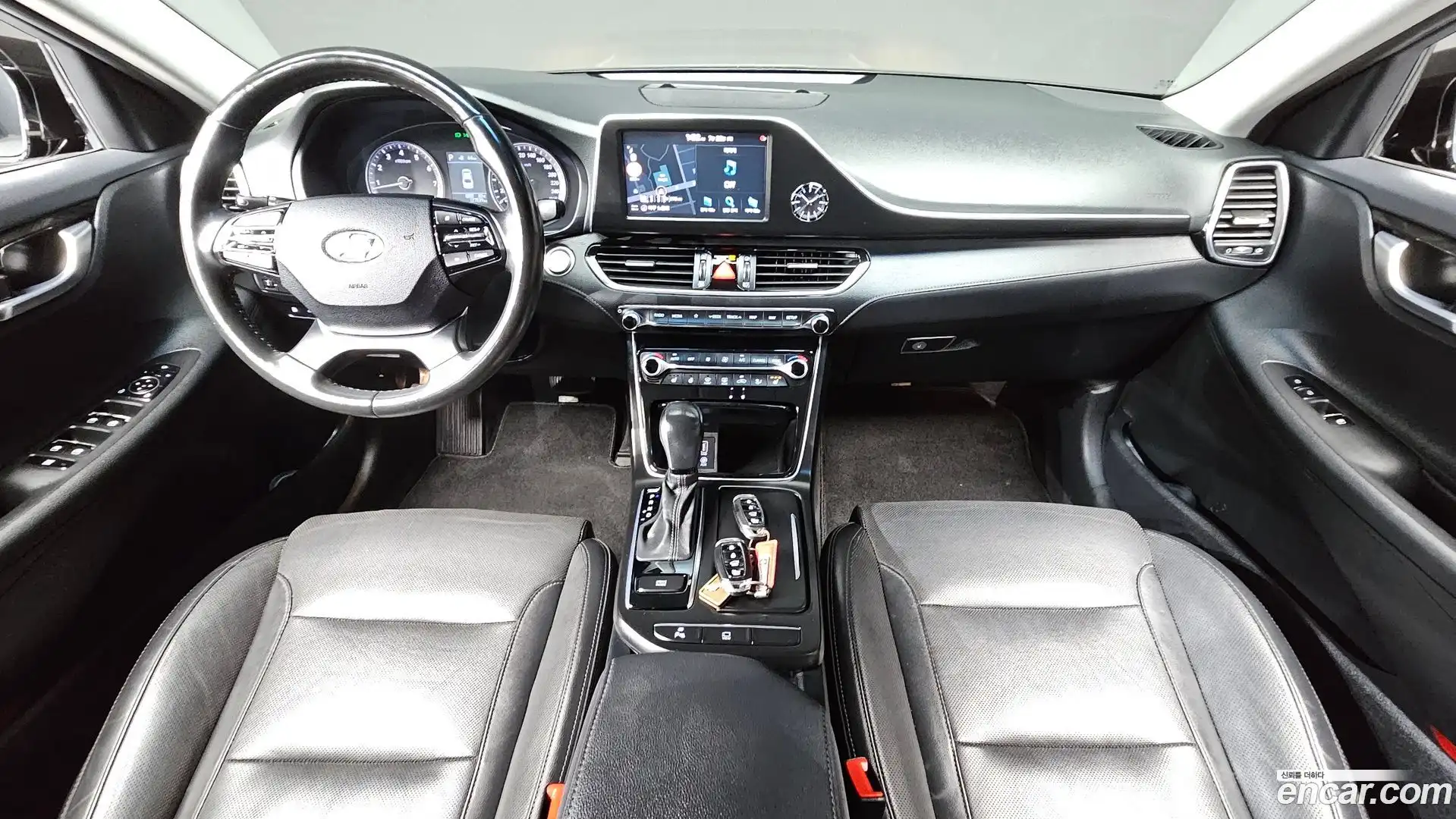 Grandeur Hyundai 2018.4-INNER-007