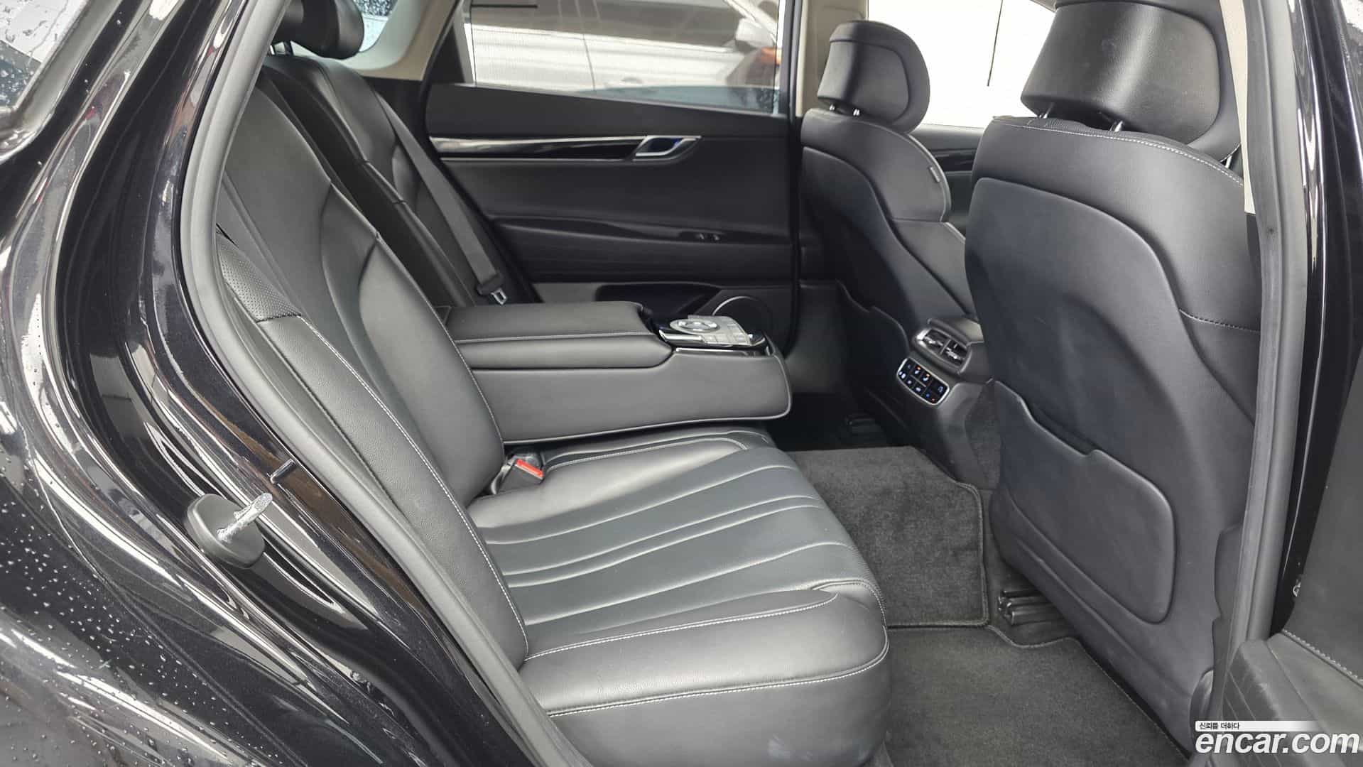 G80 Genesis 2022.3-OPTION-015