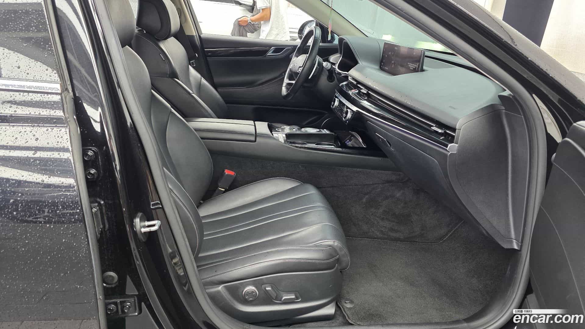 G80 Genesis 2022.3-INNER-036
