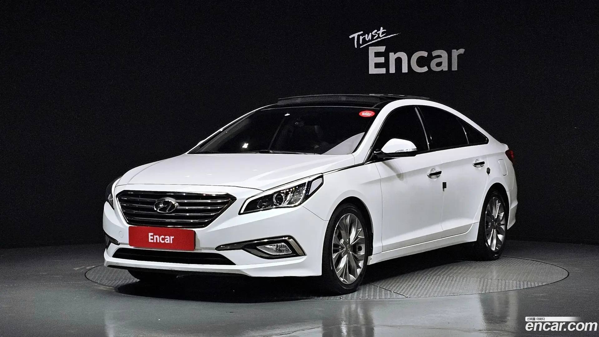 Main__Slider__Photo:Sonata Hyundai 2015.5-0
