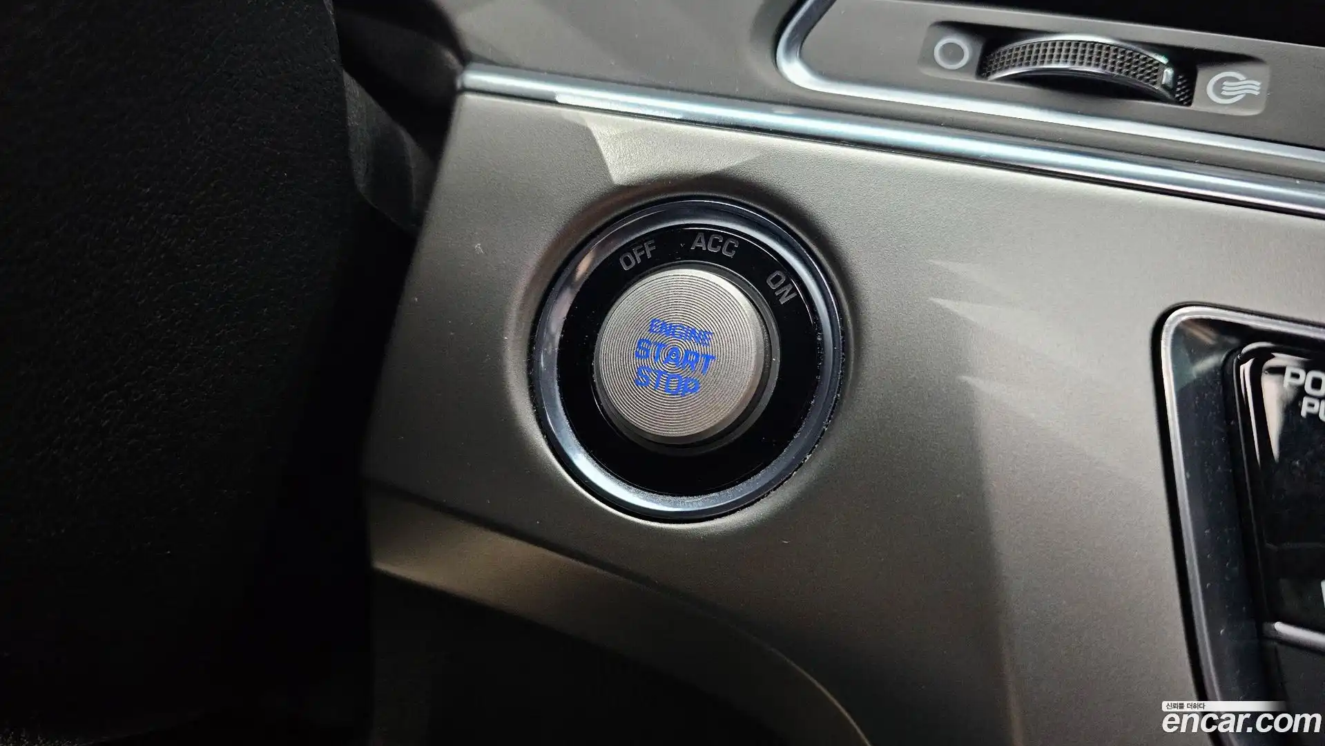 Sonata Hyundai 2015.5-OPTION-022