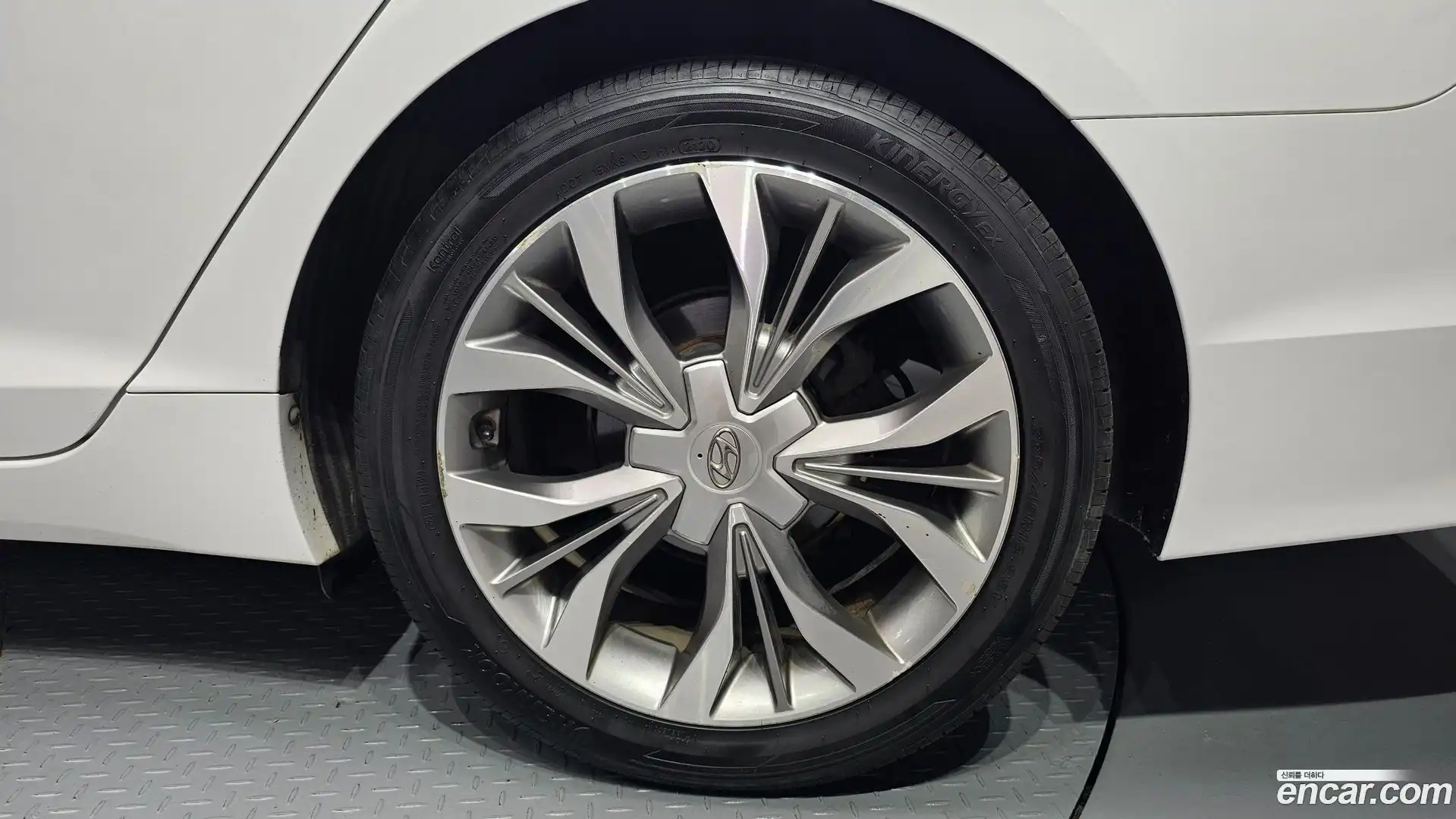 Sonata Hyundai 2015.5-OUTER-031