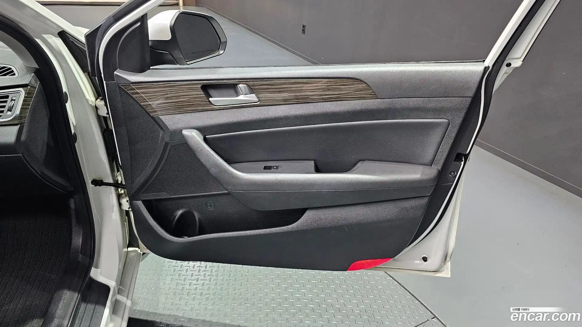 Sonata Hyundai 2015.5-INNER-034
