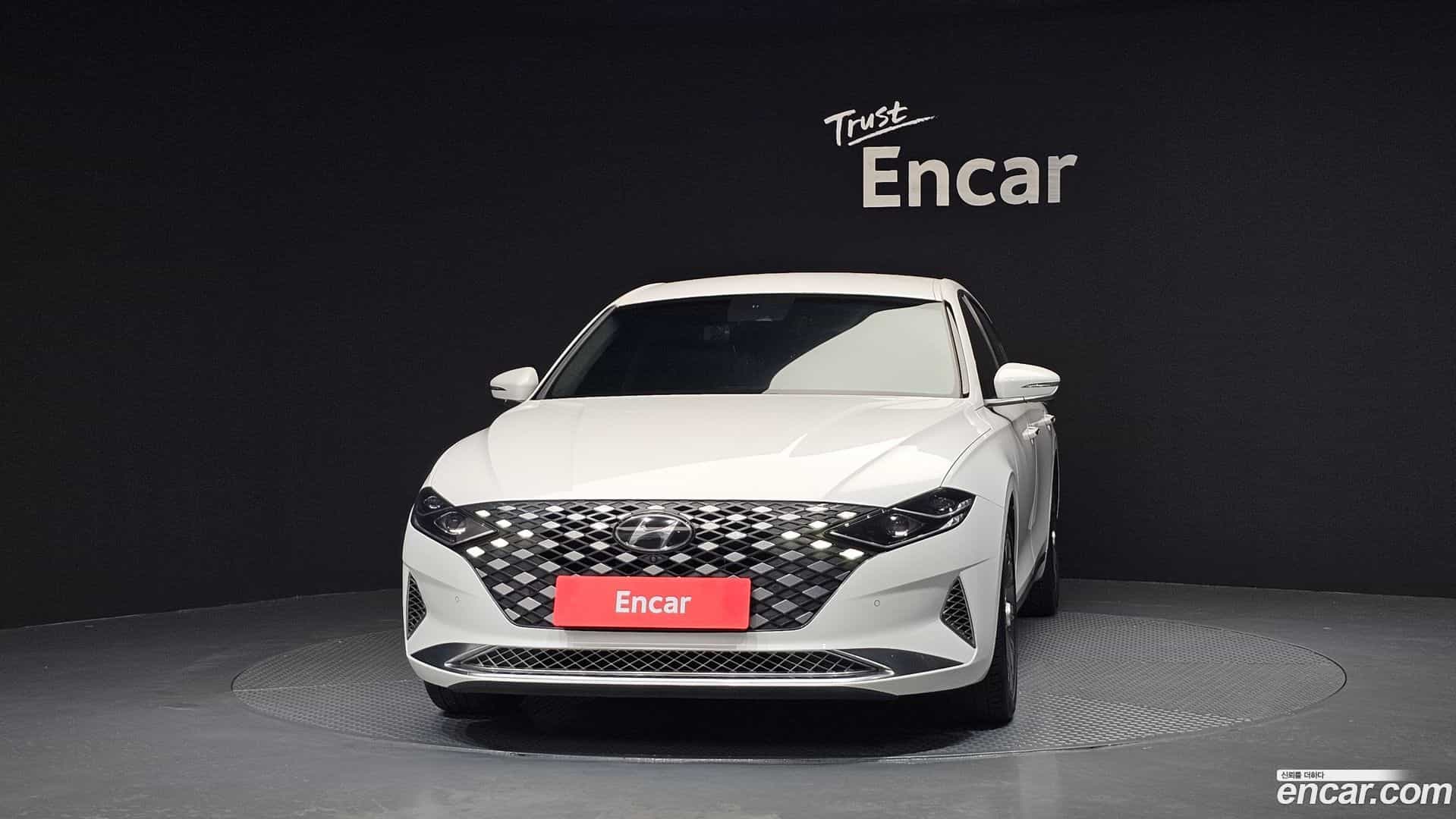 Grandeur Hyundai 2020.6-OUTER-003