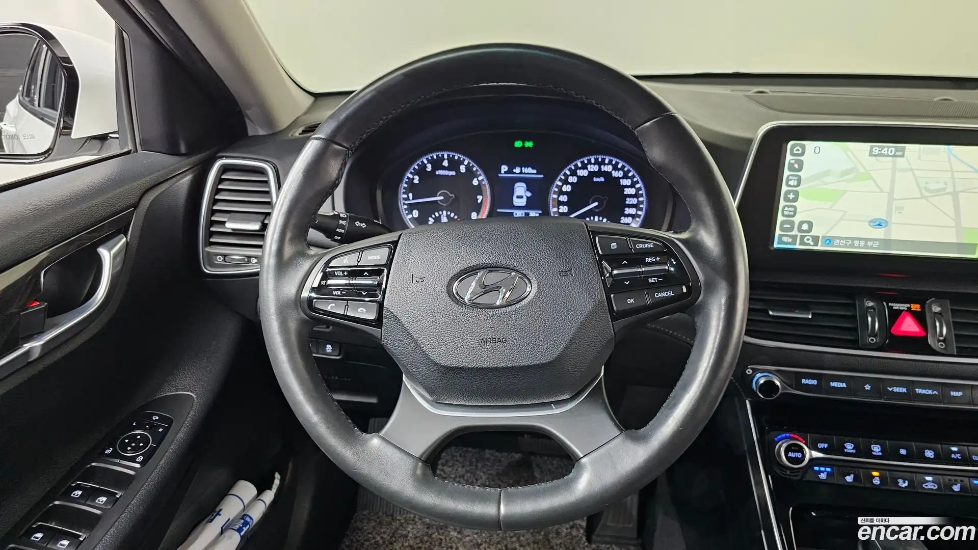 Grandeur Hyundai 2016.11-OPTION-017