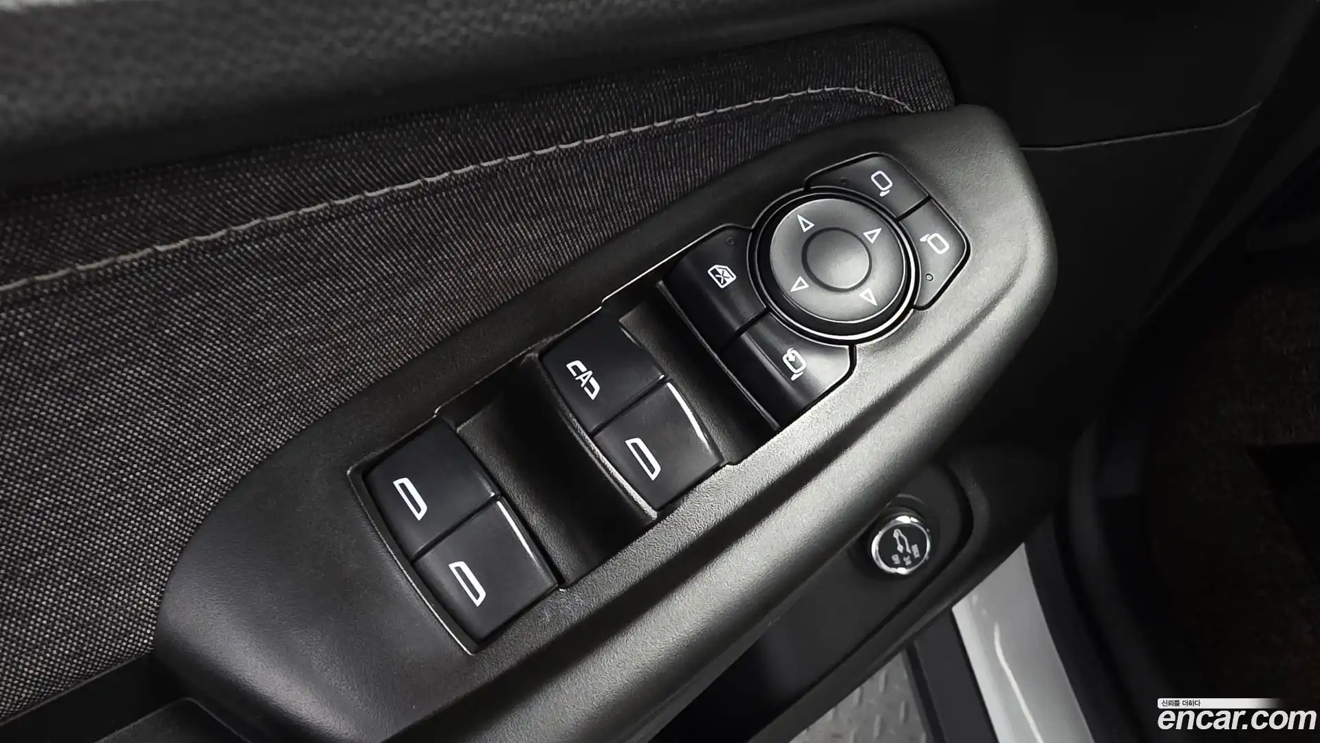 Trailblazer Chevrolet 2021.2-OPTION-042