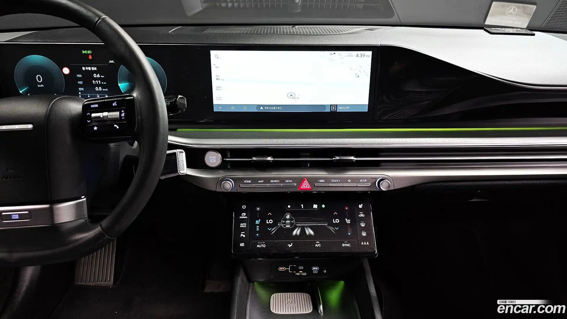 Grandeur Hyundai 2023.3-OPTION-018