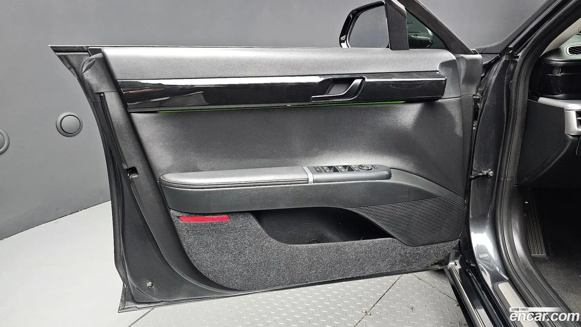 Grandeur Hyundai 2023.3-INNER-034