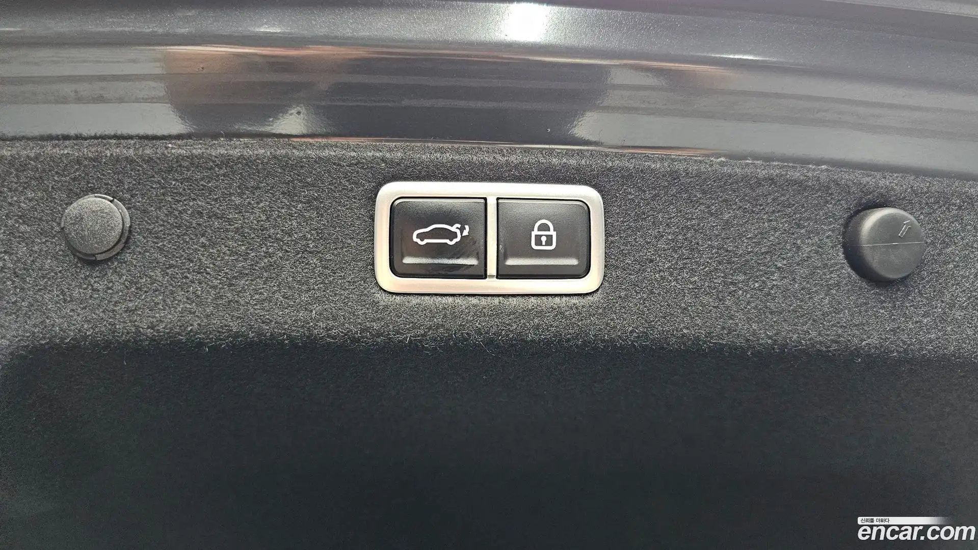Grandeur Hyundai 2023.3-OPTION-044