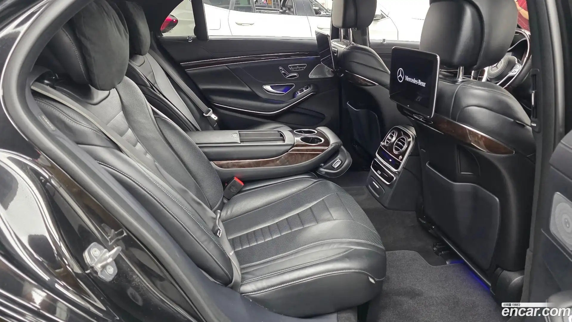 S-Class Mercedes-Benz 2020.1-OPTION-016