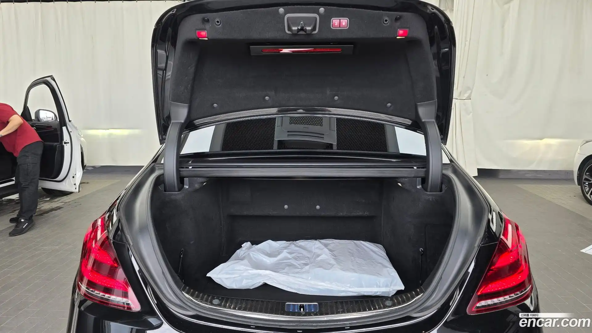 S-Class Mercedes-Benz 2020.1-OPTION-024