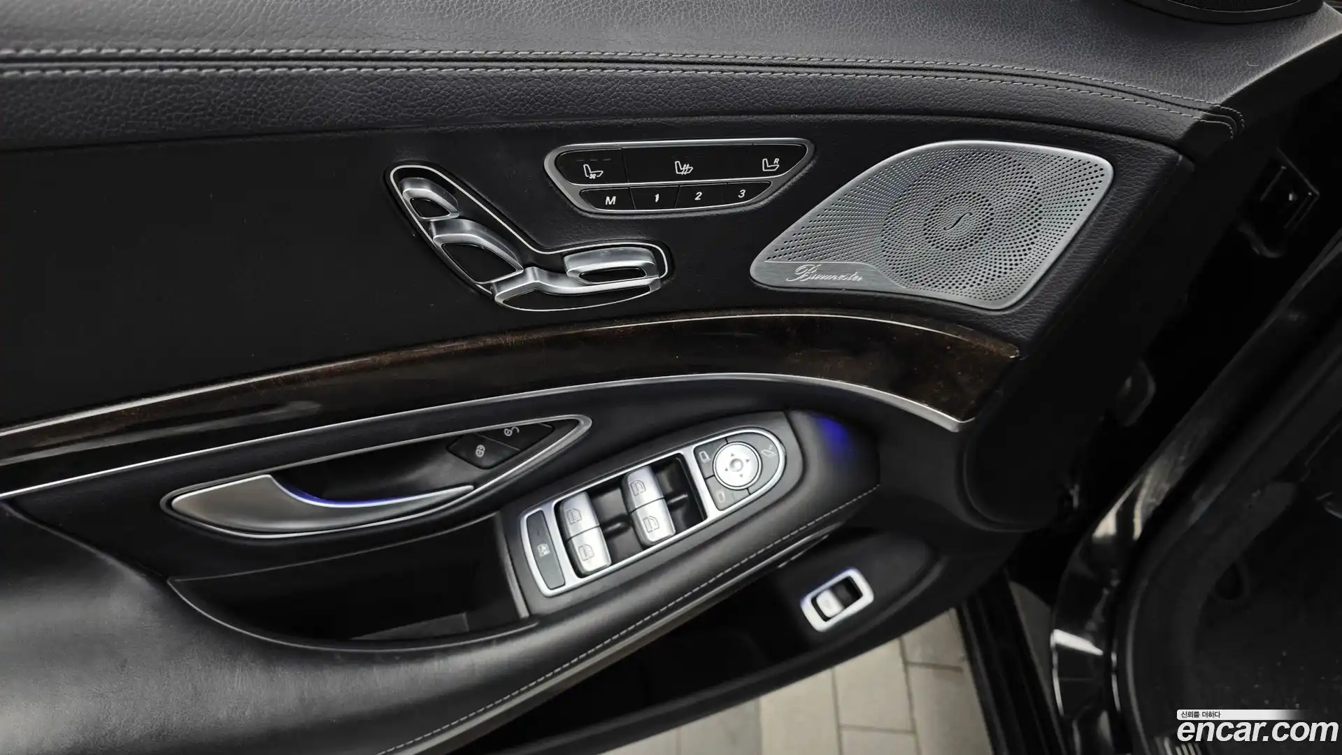 S-Class Mercedes-Benz 2020.1-OPTION-043