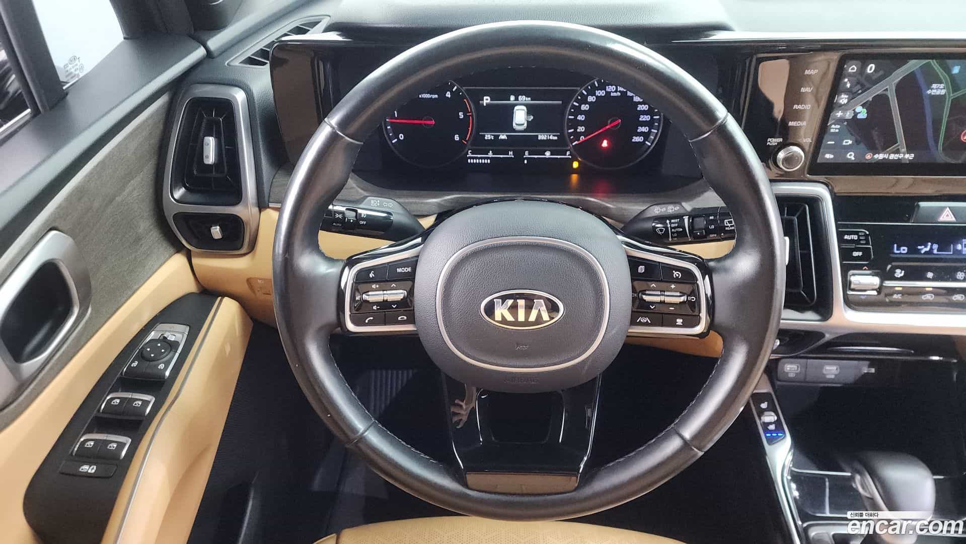 Sorento Kia 2020.3-OPTION-017