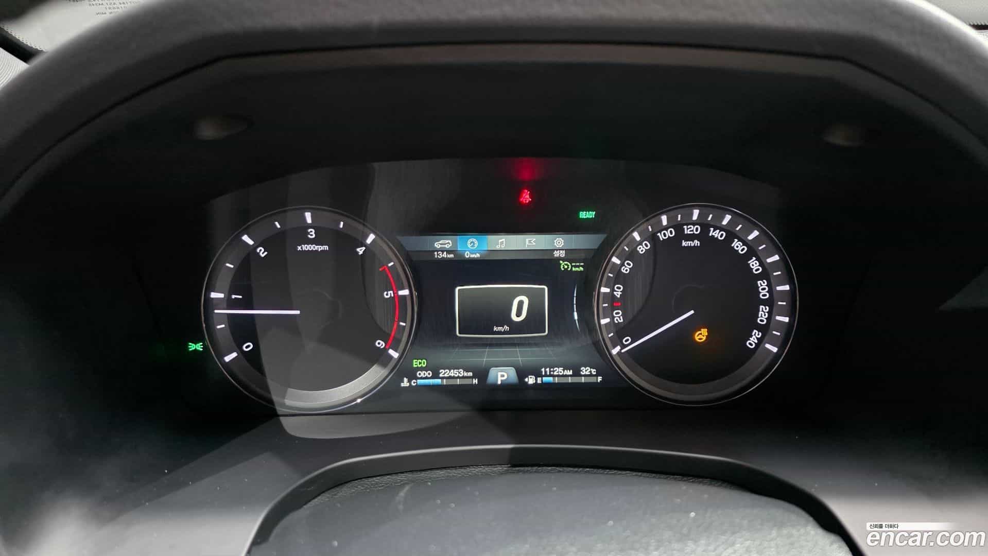 Rexton KG Mobility 2021.9-INNER-008