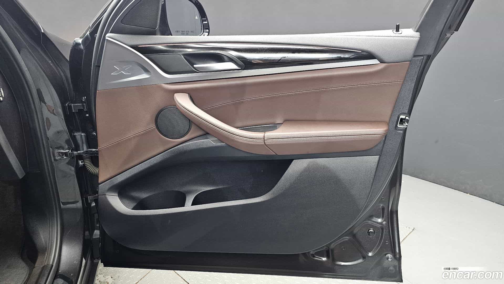 X4 BMW 2019.4-INNER-034