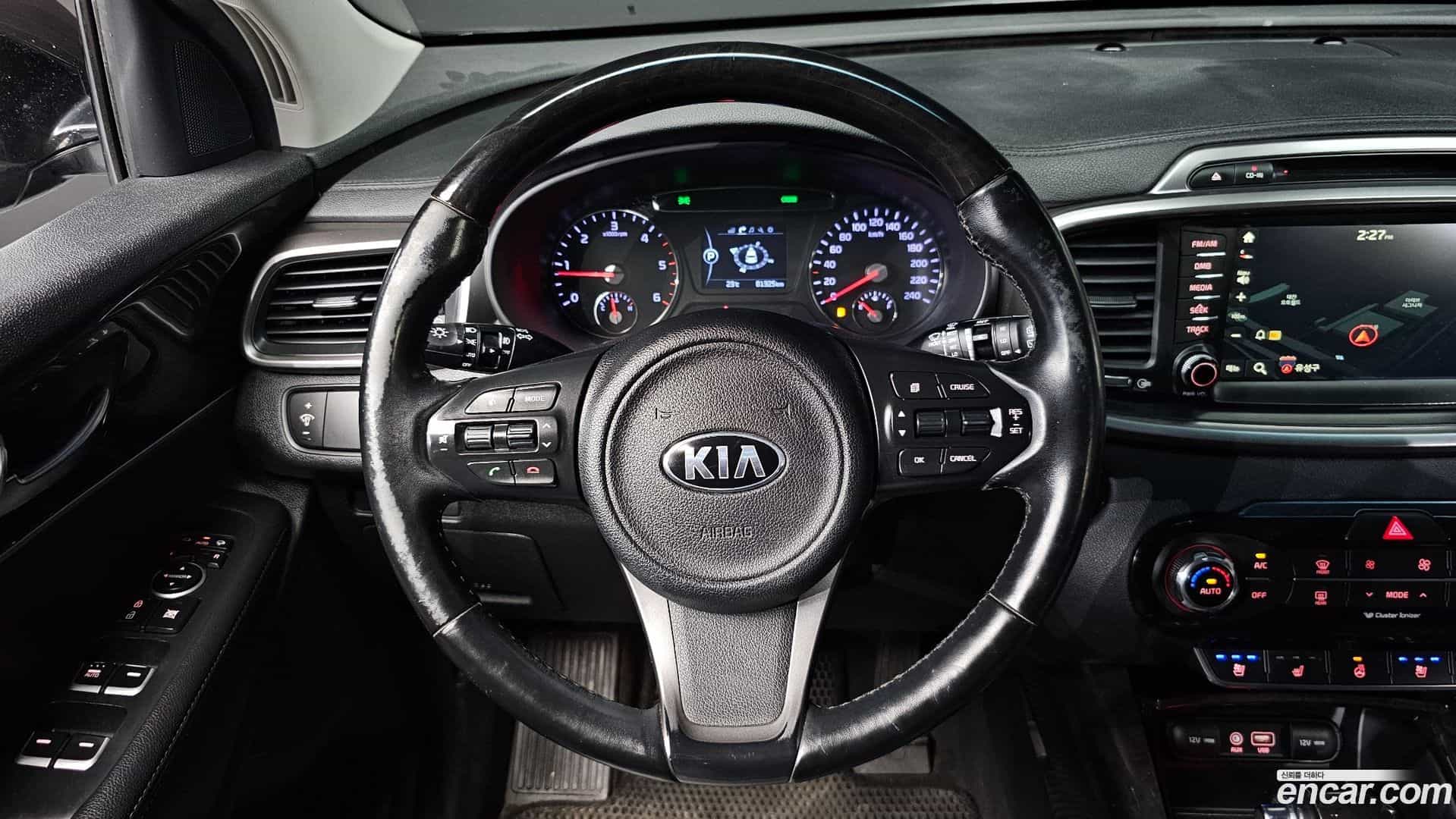 Sorento Kia 2015.6-OPTION-020