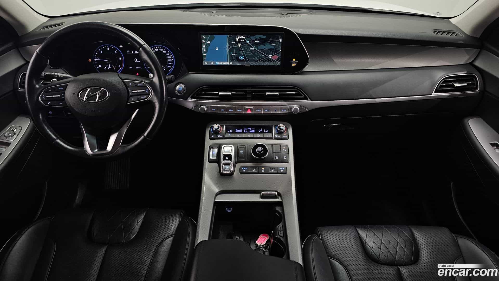 Palisade Hyundai 2021.0-INNER-007