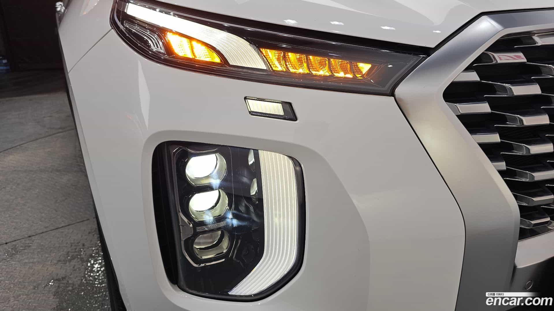Palisade Hyundai 2021.0-OUTER-032