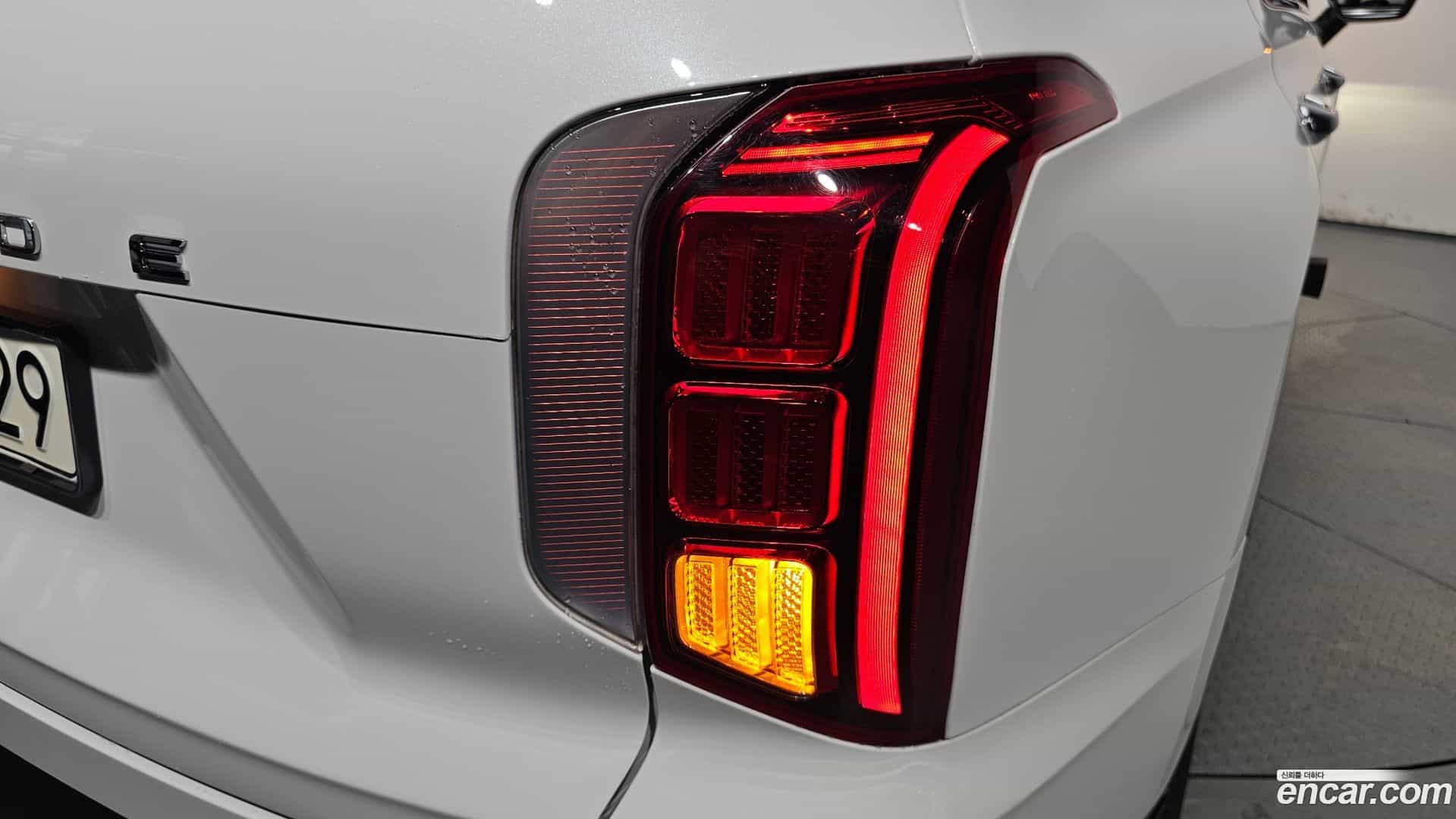 Palisade Hyundai 2021.0-OUTER-033