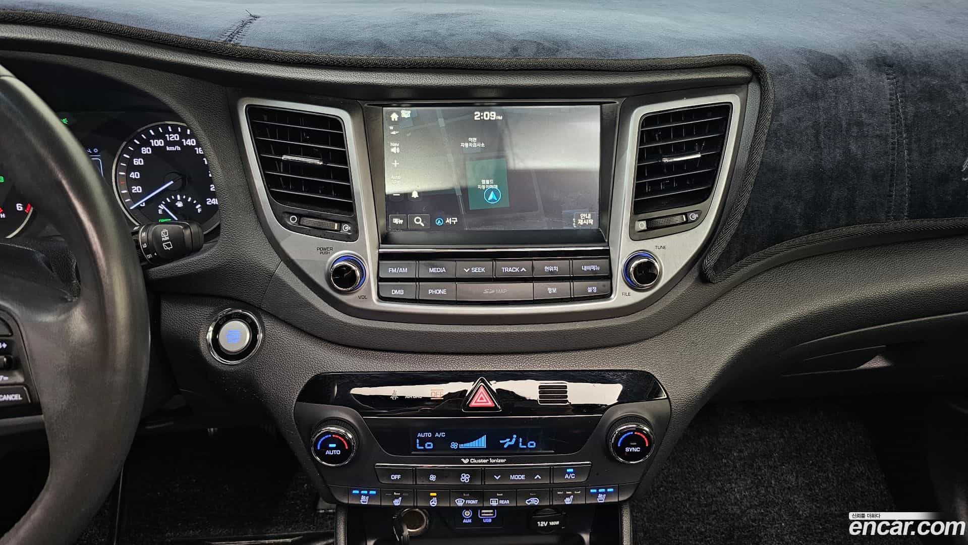 Tucson Hyundai 2016.3-OPTION-016