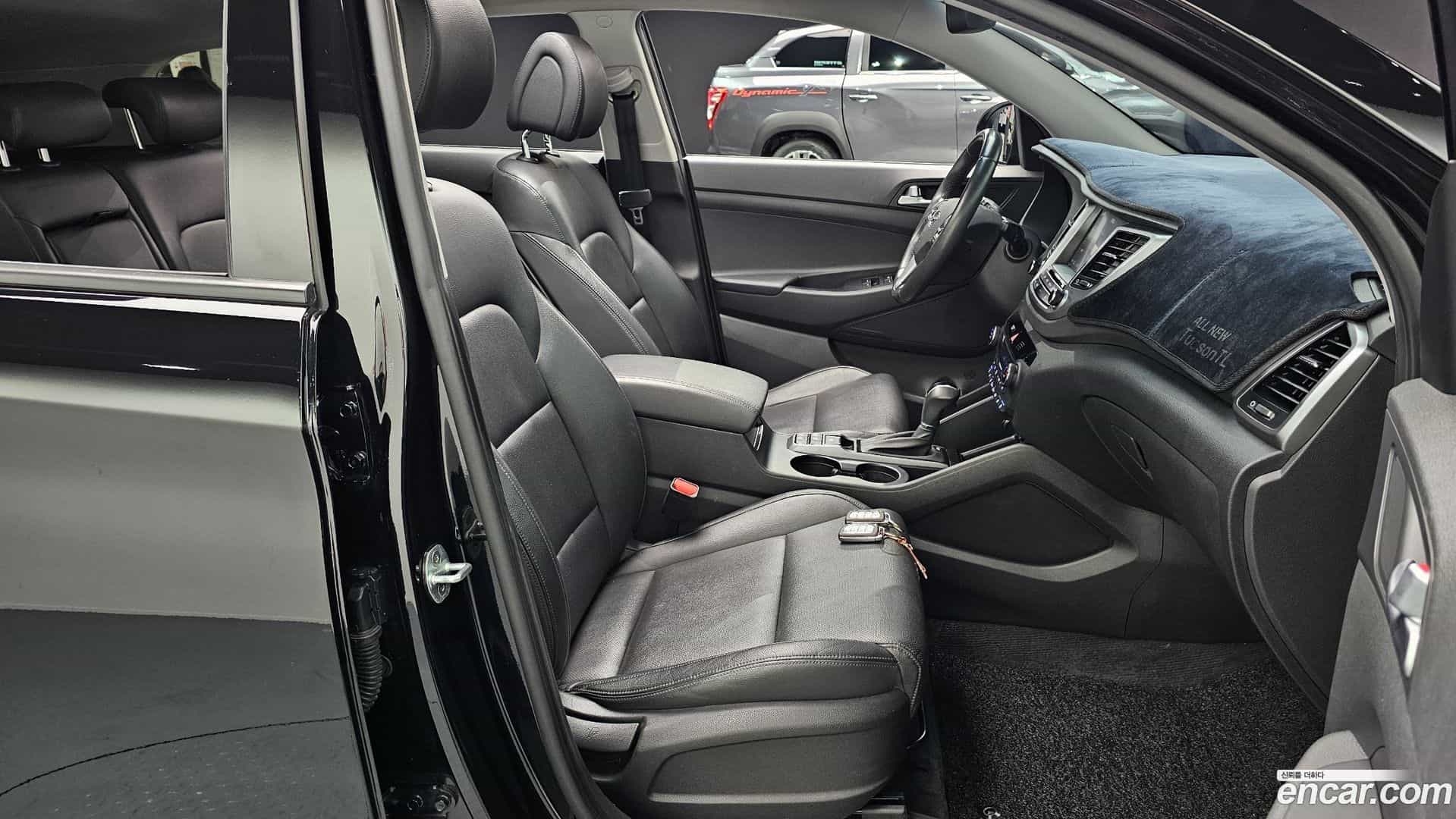 Tucson Hyundai 2016.3-INNER-036