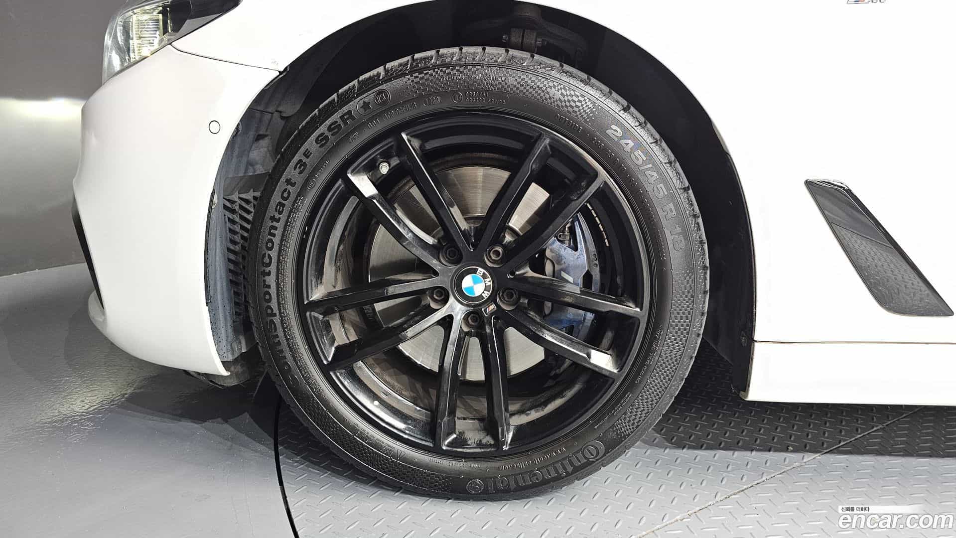 5-Series BMW 2017.2-OUTER-005