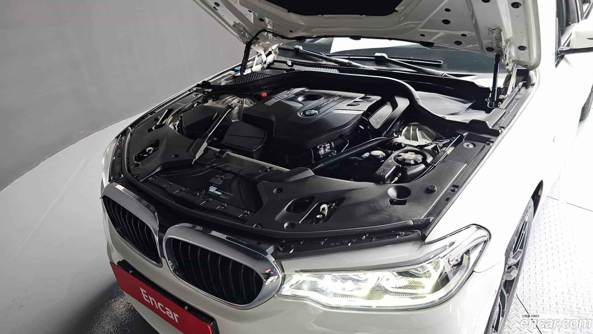 5-Series BMW 2017.2-OUTER-006