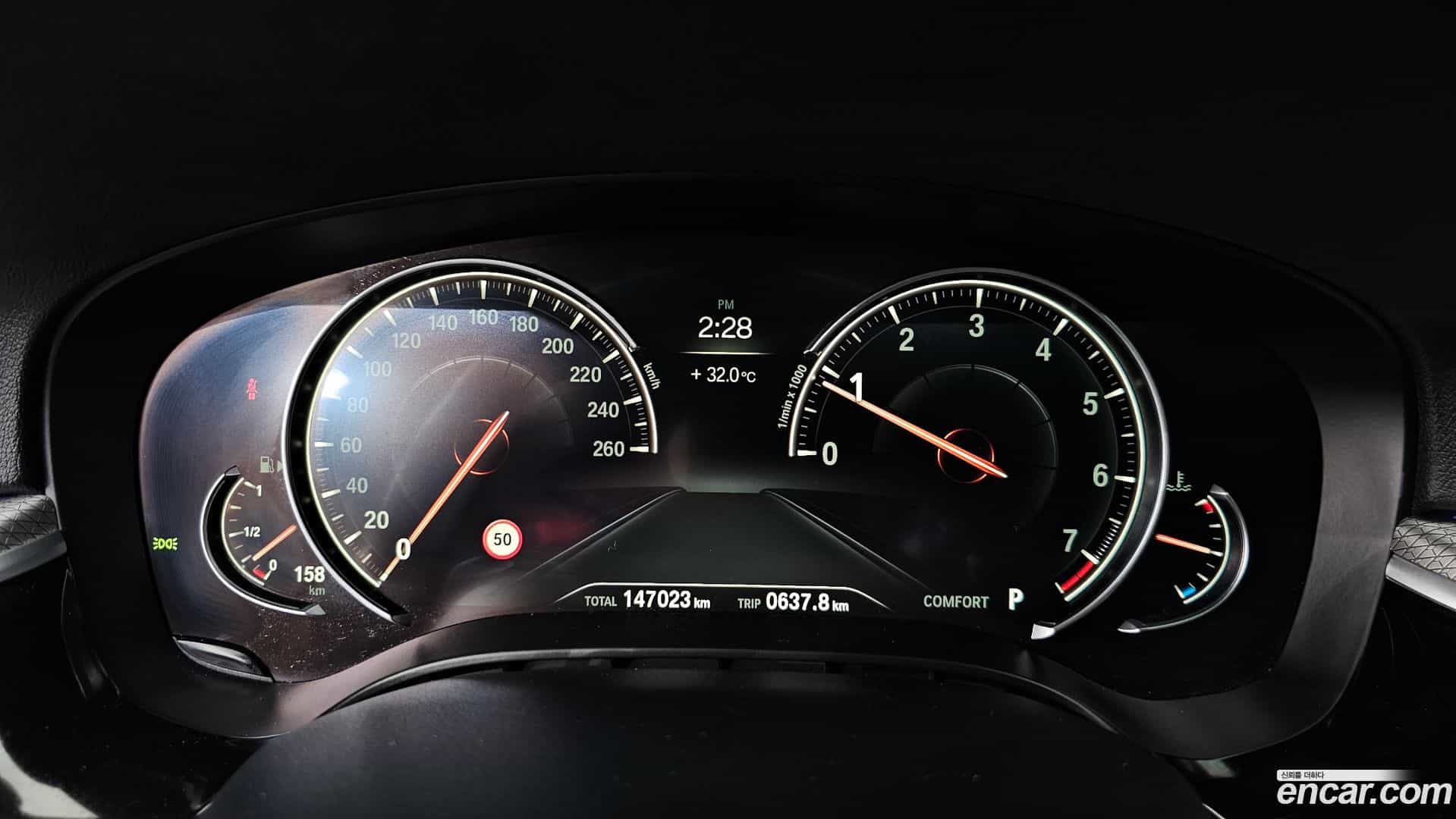 5-Series BMW 2017.2-INNER-008