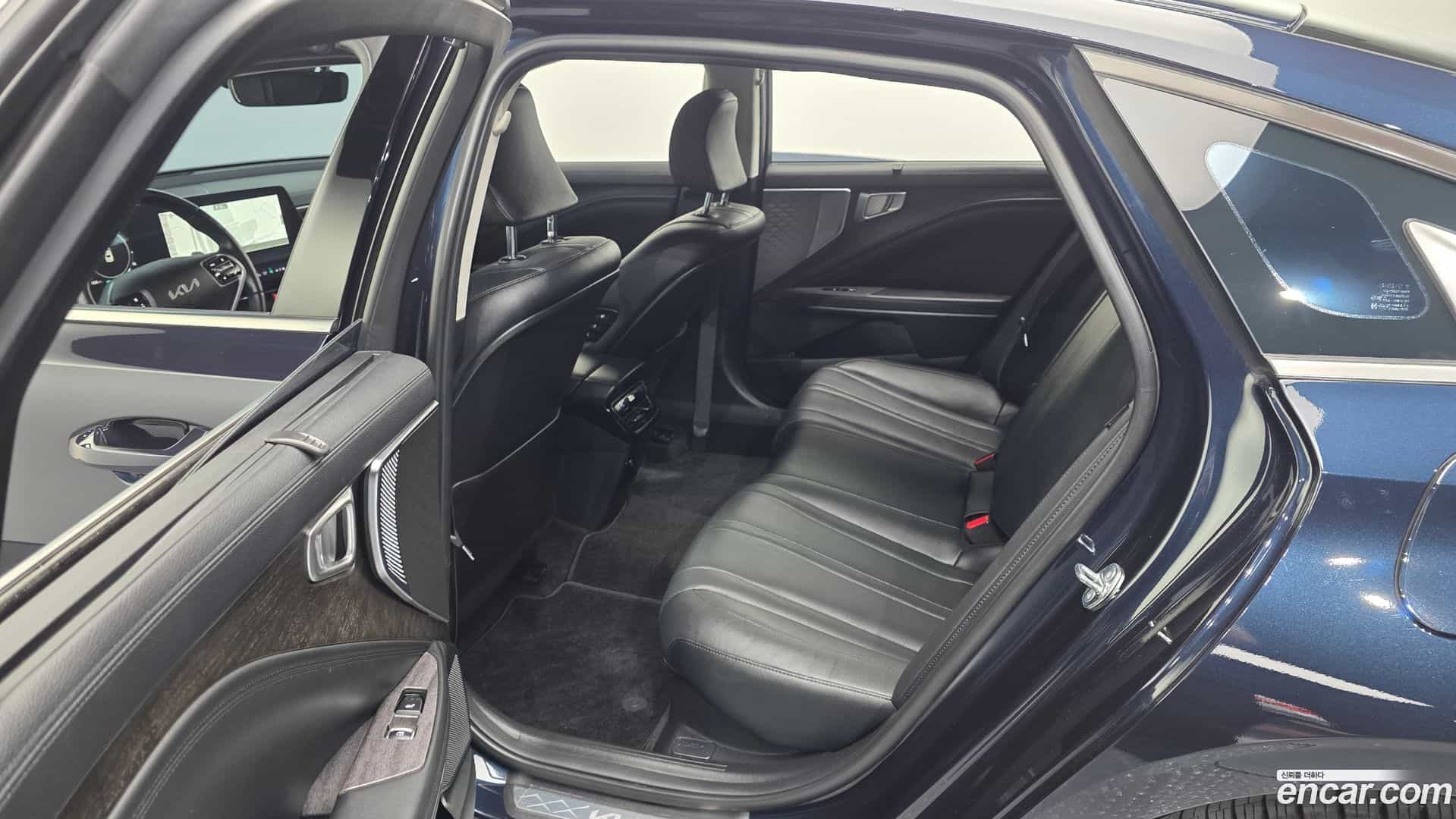 K8 Kia 2023.4-OPTION-016