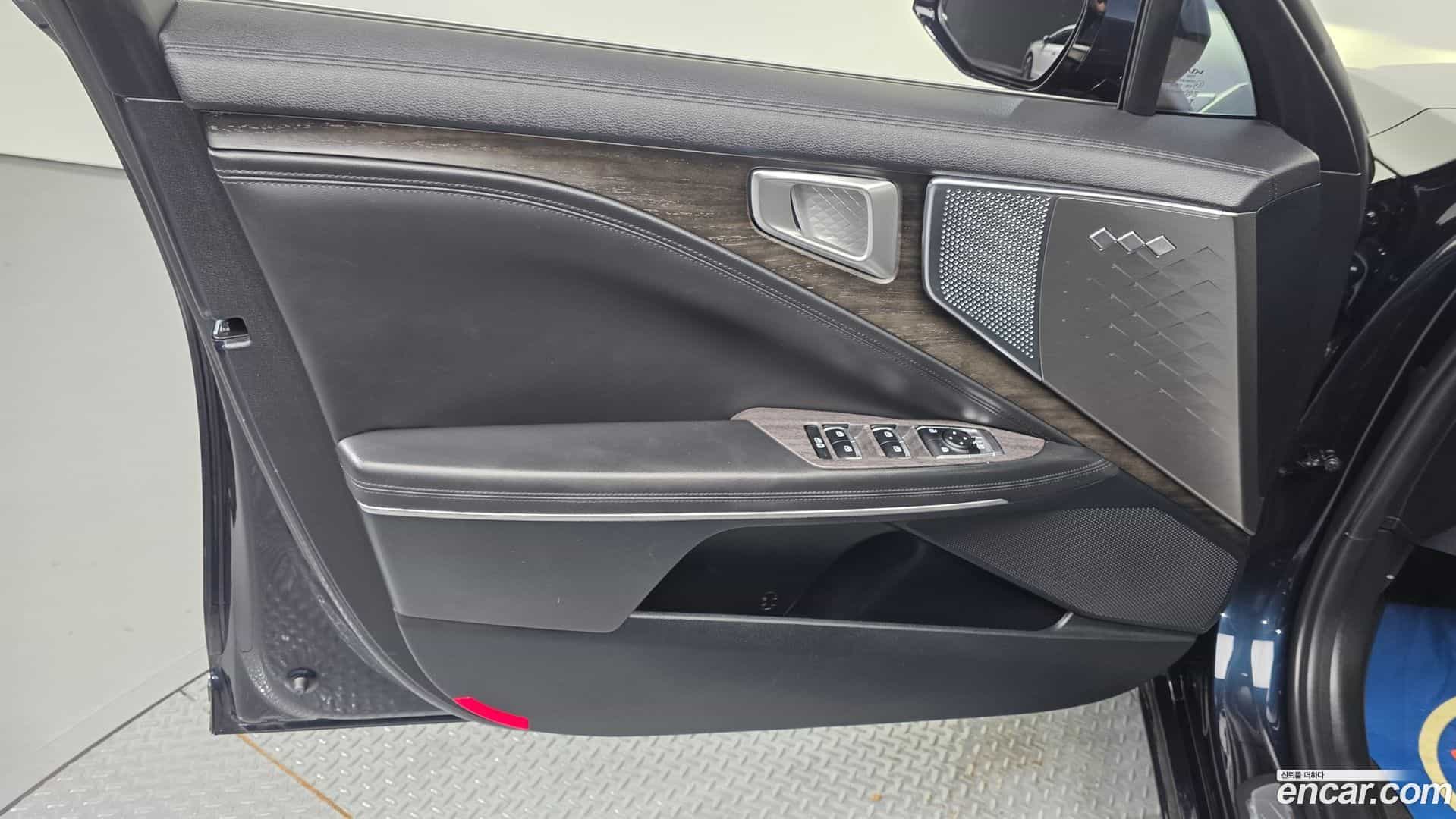 K8 Kia 2023.4-INNER-034