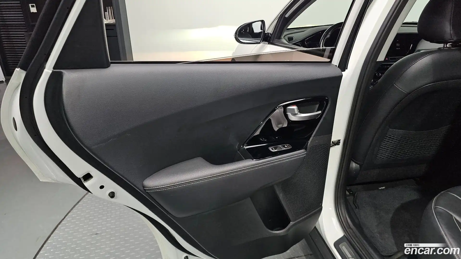 Niro Kia 2021.5-INNER-035