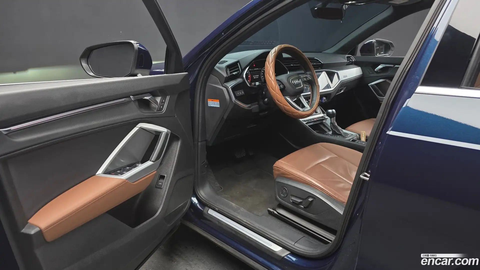 Q3 Audi 2020.4-INNER-010