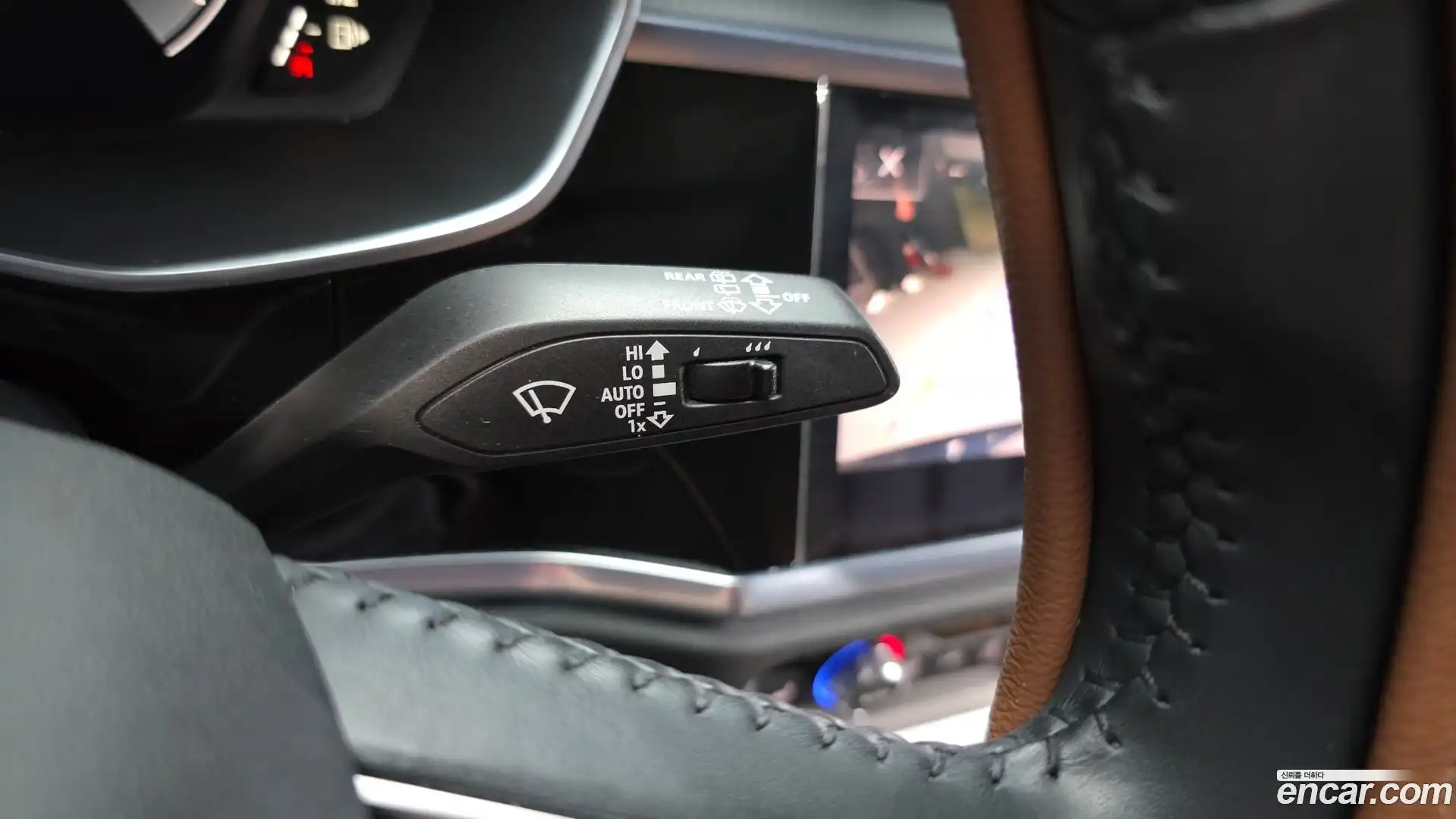 Q3 Audi 2020.4-OPTION-021