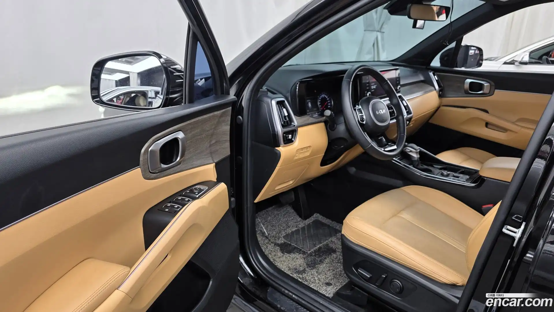 Sorento Kia 2022.5-INNER-010