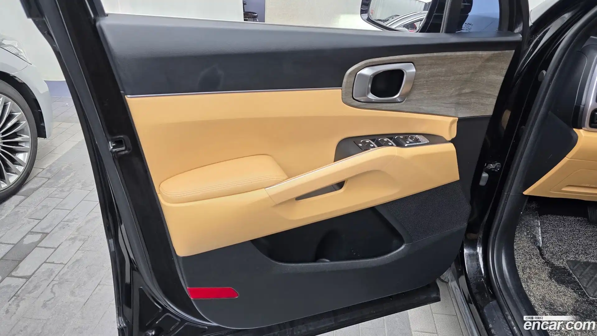 Sorento Kia 2022.5-INNER-034