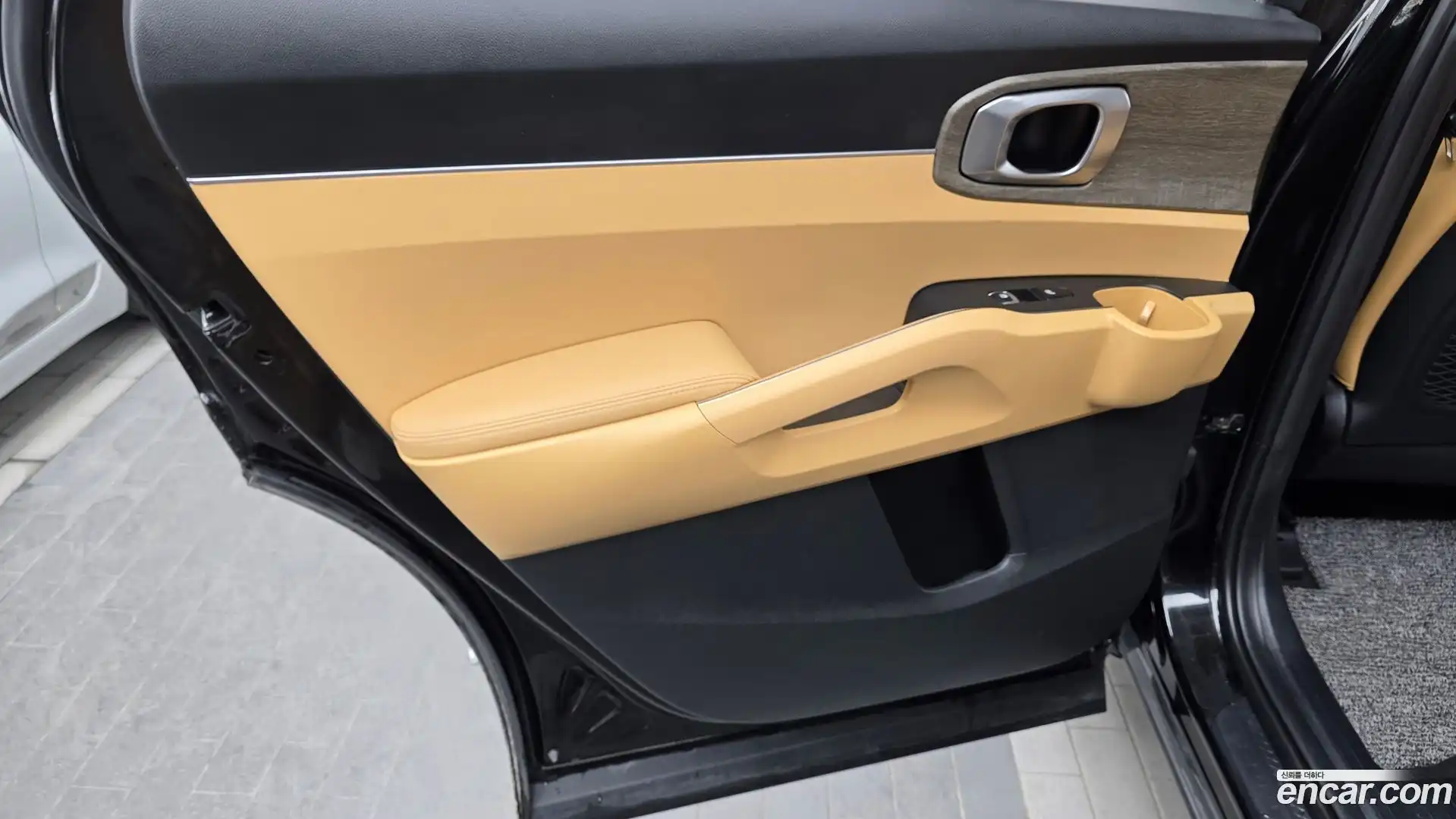 Sorento Kia 2022.5-INNER-035