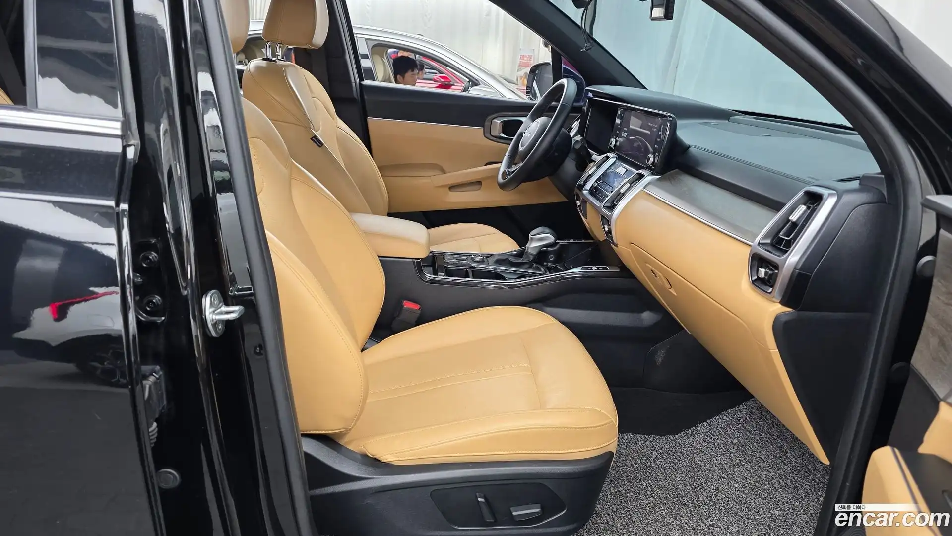 Sorento Kia 2022.5-INNER-036
