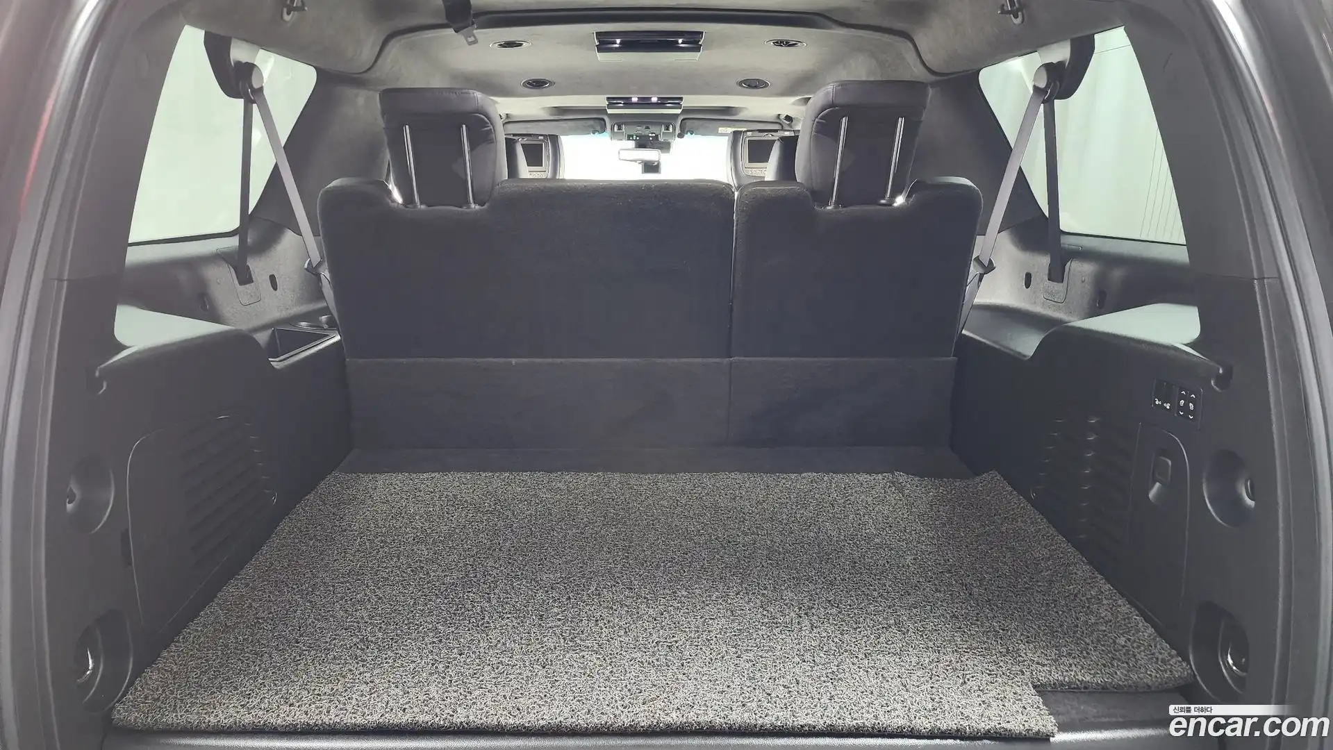 Escalade Cadillac 2017.9-OPTION-024