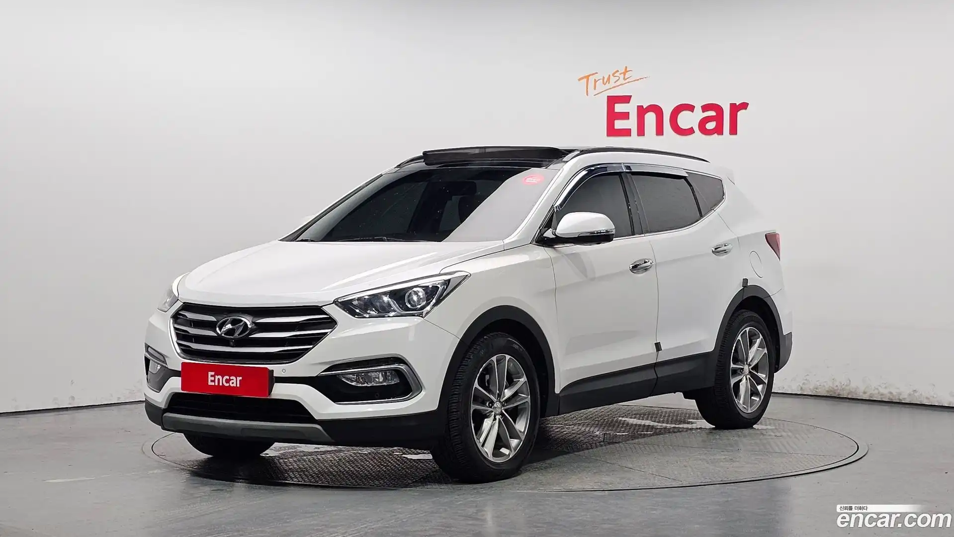 Santafe Hyundai 2017.5-OUTER-001