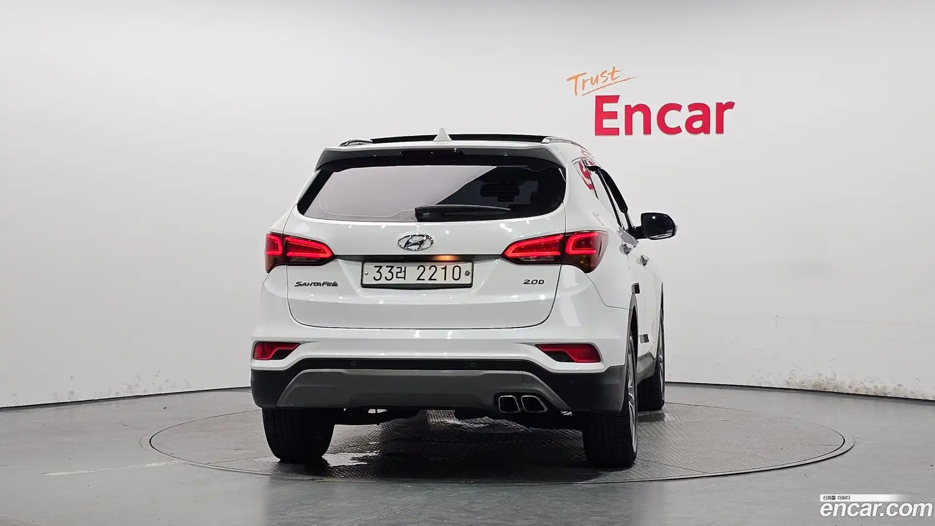 Santafe Hyundai 2017.5-OUTER-004