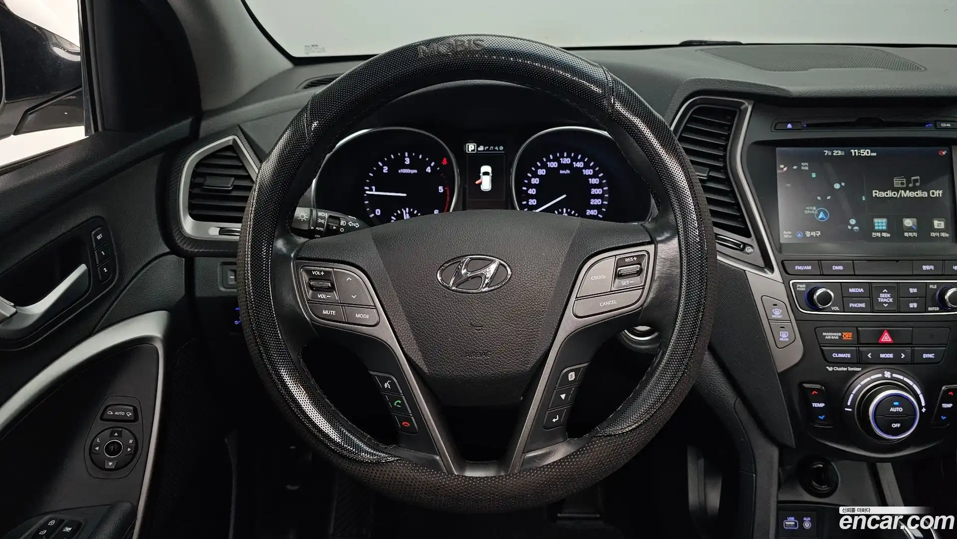 Santafe Hyundai 2017.5-OPTION-017