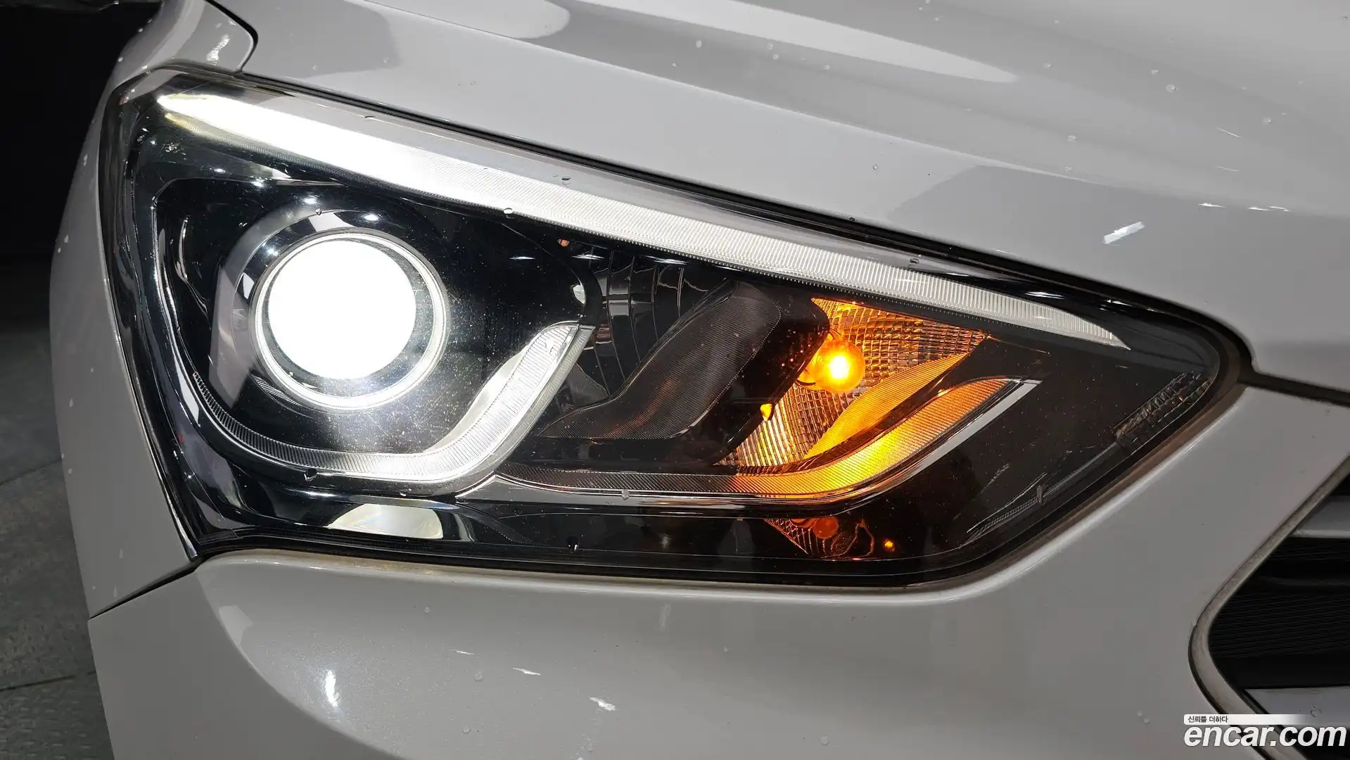 Santafe Hyundai 2017.5-OUTER-032