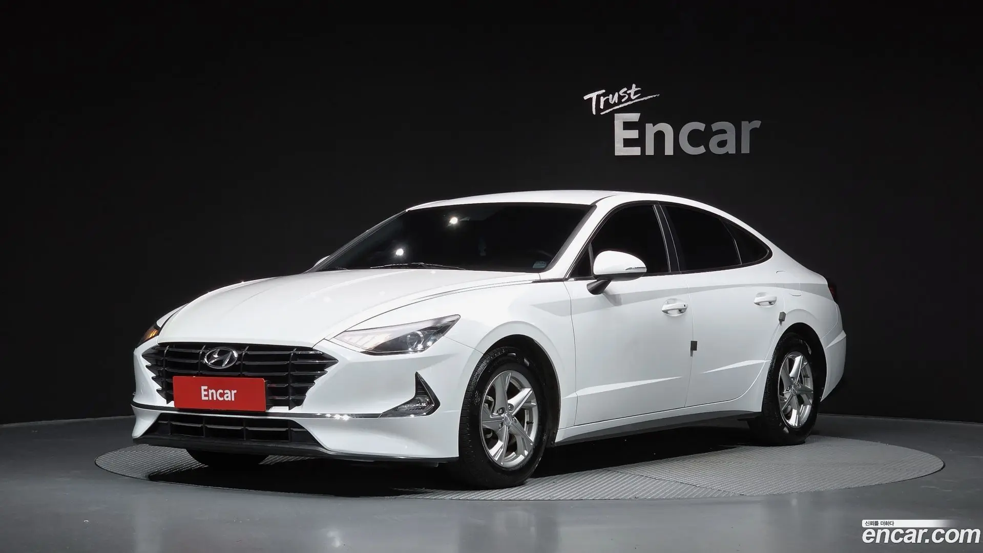 Main__Slider__Photo:Sonata Hyundai 2021.5-0