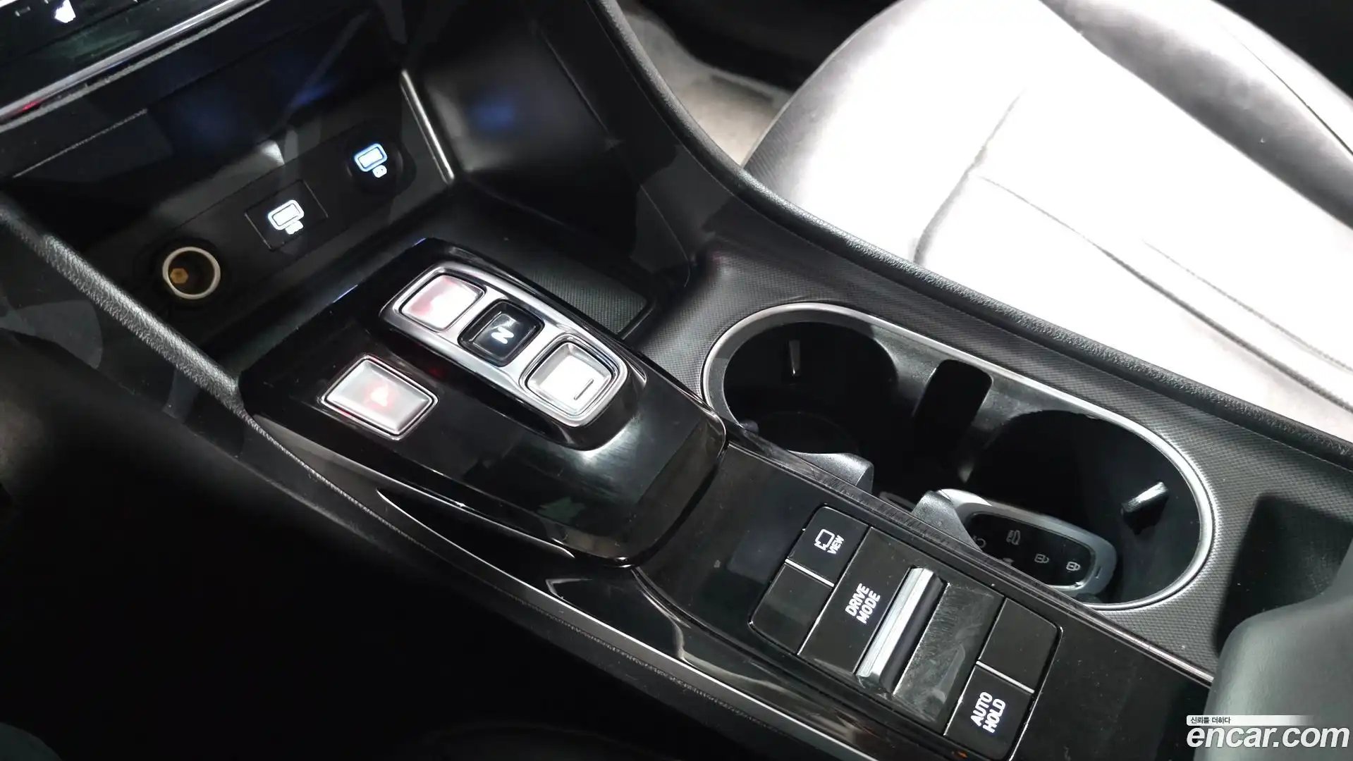 Sonata Hyundai 2021.5-INNER-009