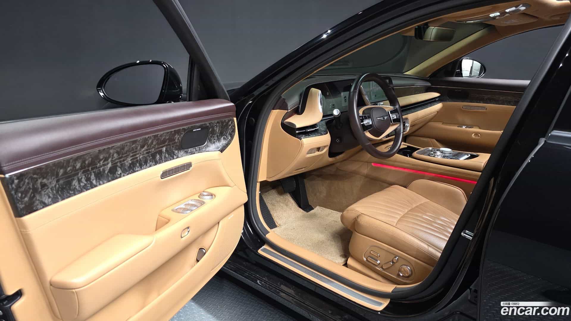 G90 Genesis 2023.0-INNER-010