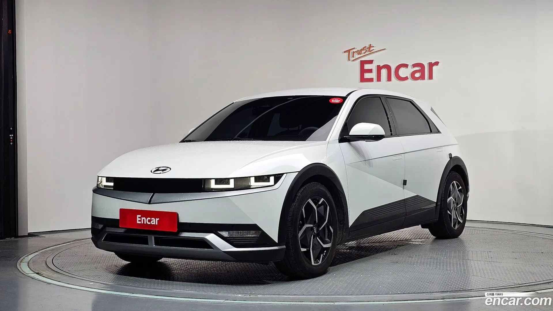 Main__Slider__Photo:Ioniq5 Hyundai 2021.11-0
