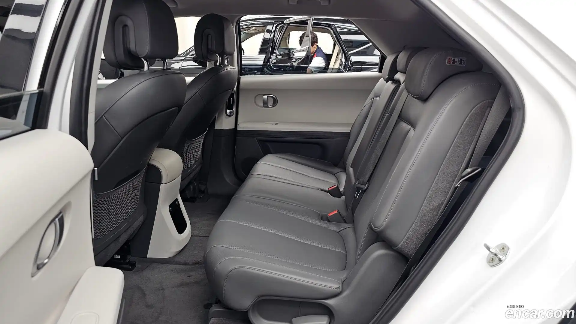 Ioniq5 Hyundai 2021.11-INNER-036