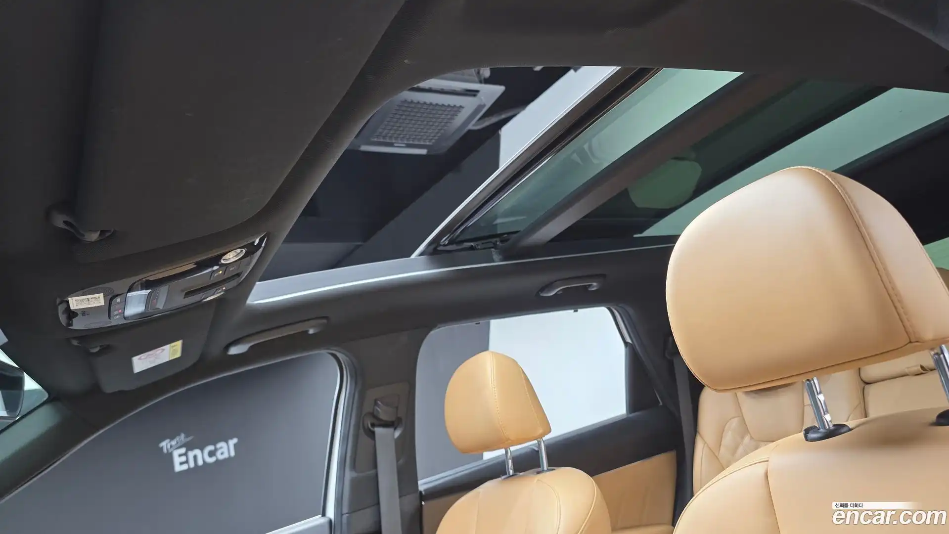 Sorento Kia 2020.4-OPTION-042