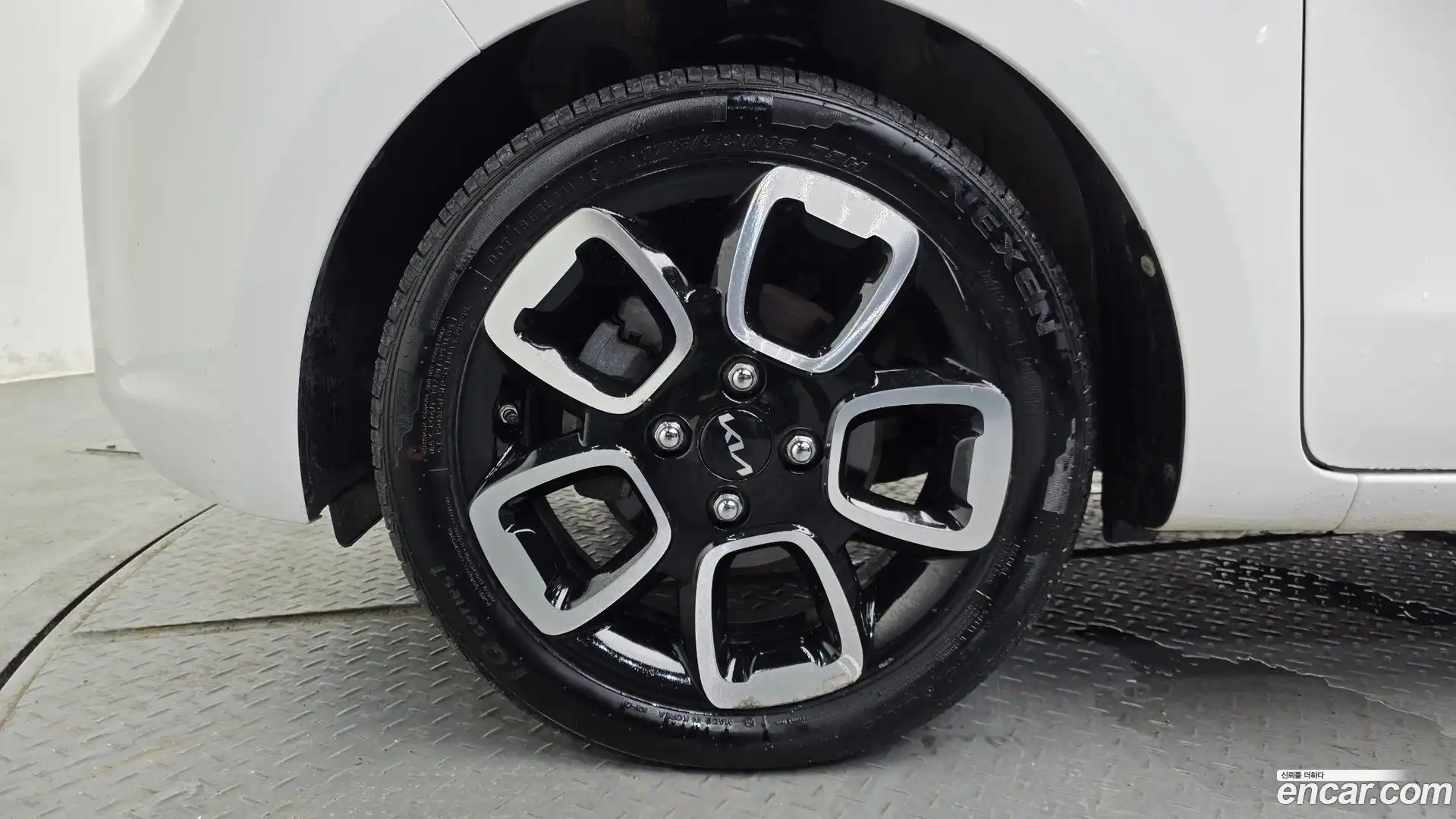 RAY Kia 2022.4-OUTER-005